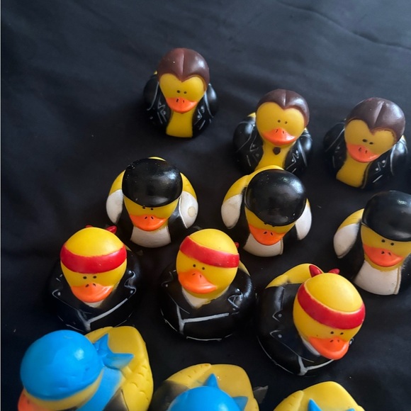 COMPLETE SET OF 12 Vintage Collectible RARE Biker Rubber Duckies - Picture 5 of 6
